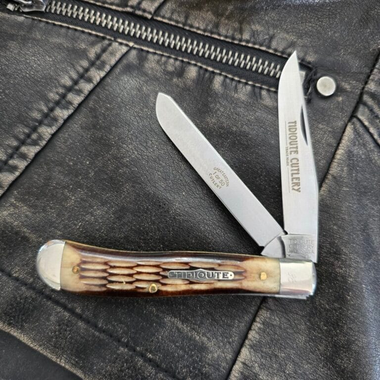 Great Eastern Cutlery #488210 EC Cobblestone Jigged Bone SN 38 (1 of 50) knives for sale