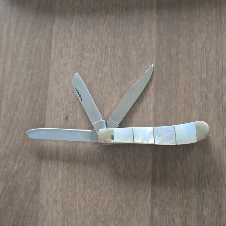 Rough Rider Trapper in White Bone & Abalone