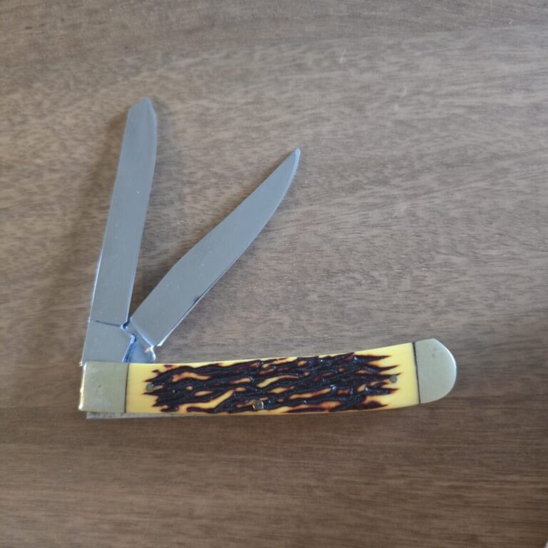 Ridge Runner Trapper in Yellow Synthetic Jig