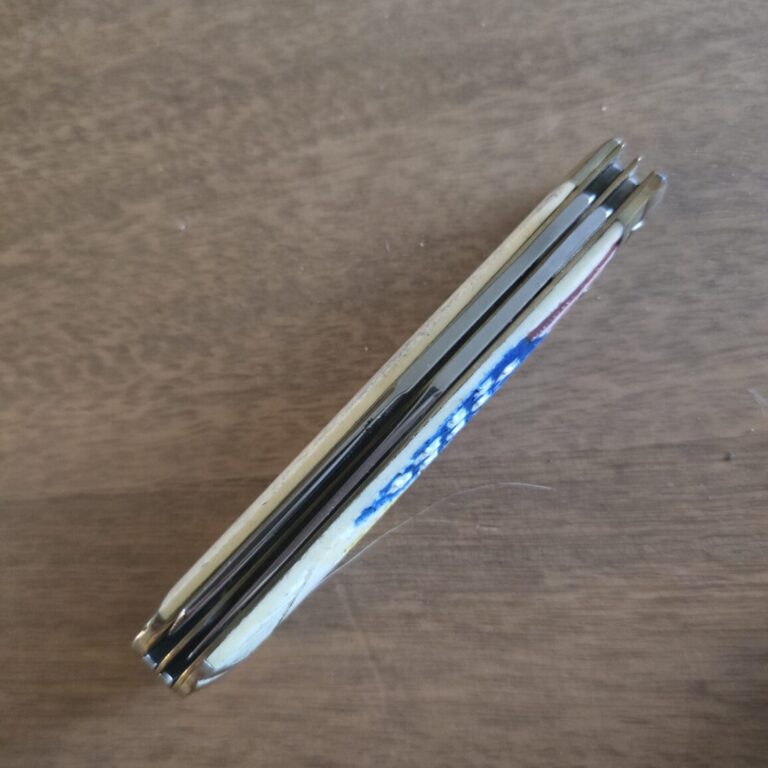 Rough Rider Trapper in White Jigged Bone Patriotic Eagle