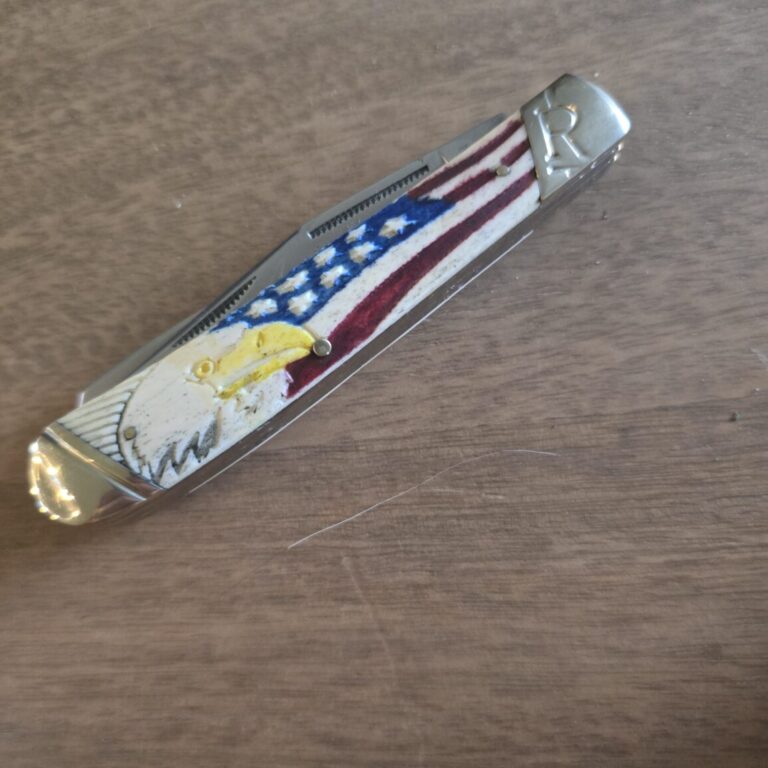 Rough Rider Trapper in White Jigged Bone Patriotic Eagle