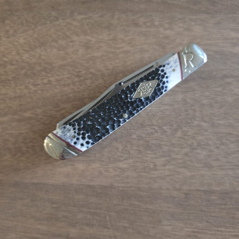 Rough Rider Trapper in Jigged Bone