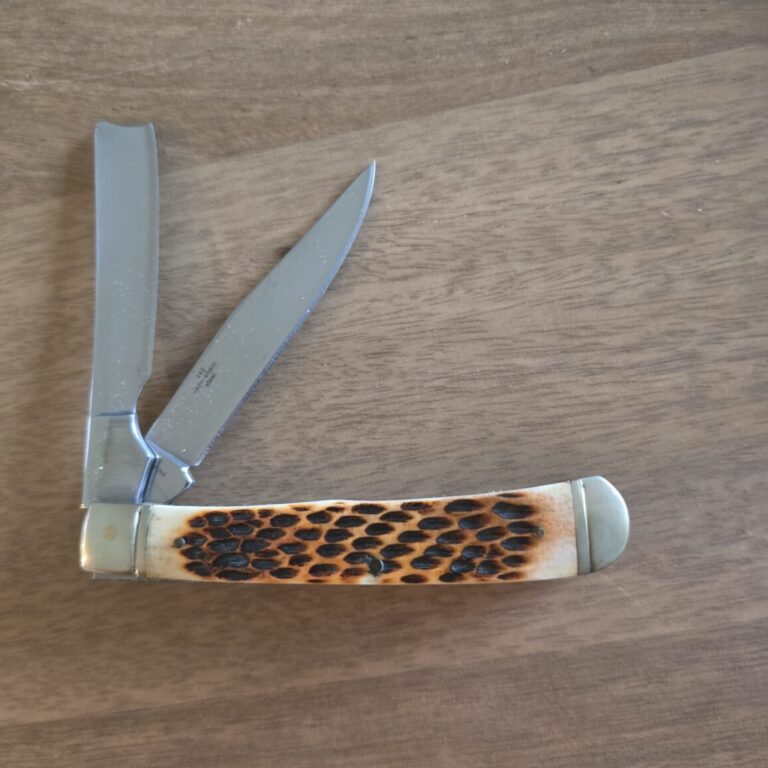 Rough Rider Trapper in Brown Jigged Bone