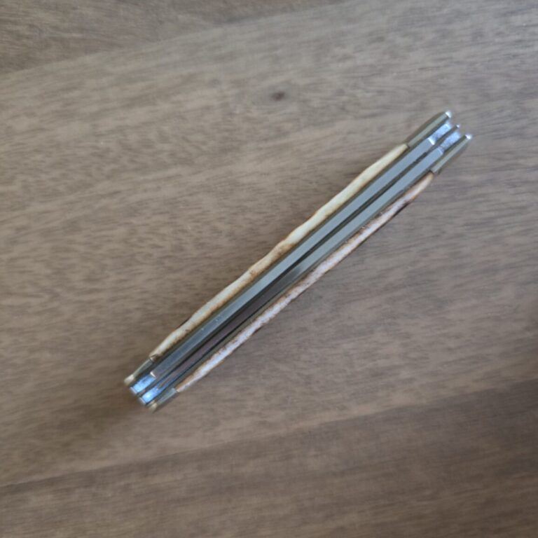 Rough Rider Trapper in Brown Jigged Bone