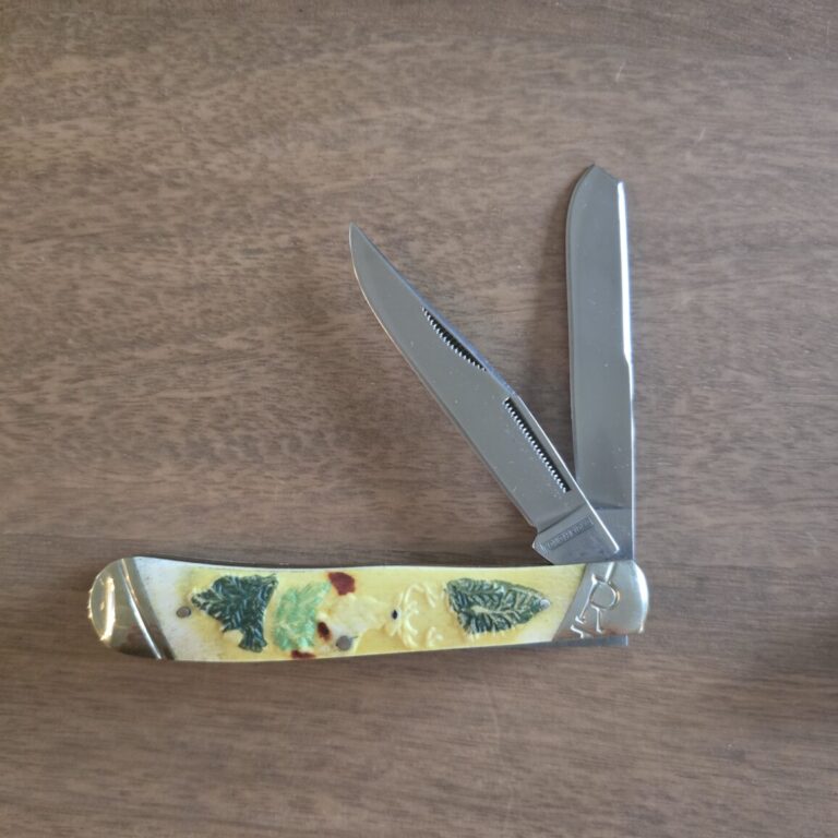 Rough Rider Trapper in White Jigged Bone Deer