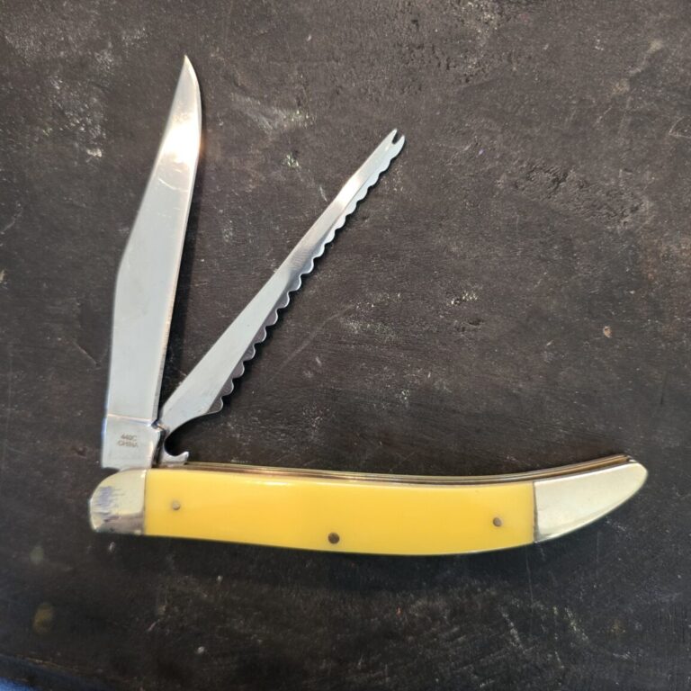 Queen Large Toothpick /Fish Knife in Yellow Synthetic