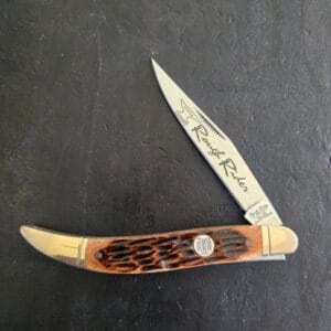 Queen Large Toothpick /Fish Knife in Brown Jigged Bone
