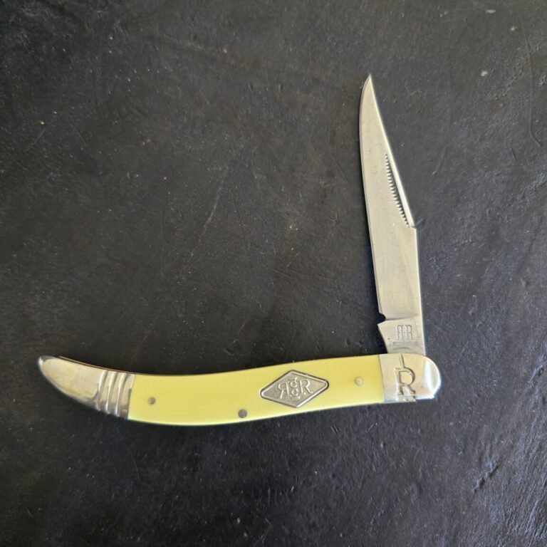 Rough Rider Large Toothpick in Cream Synthetic