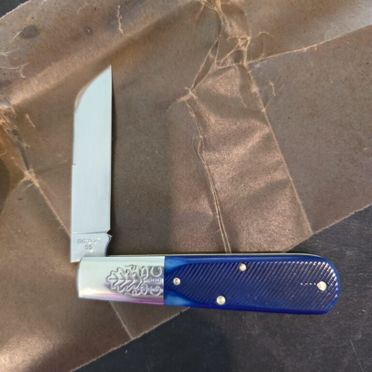 Great Eastern Cutlery #863125 SS Navy Blue Sawcut Bone