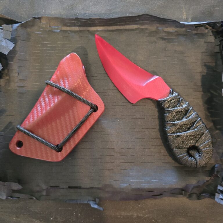 Revenant Corps G10 Grosbeak Black on Red "Blood Moon" with Ray Skin