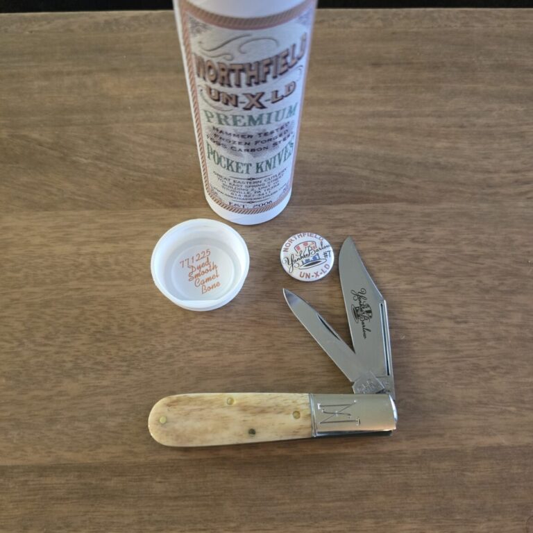 Great Eastern Cutlery #771225 Dyed Smooth Camel Bone