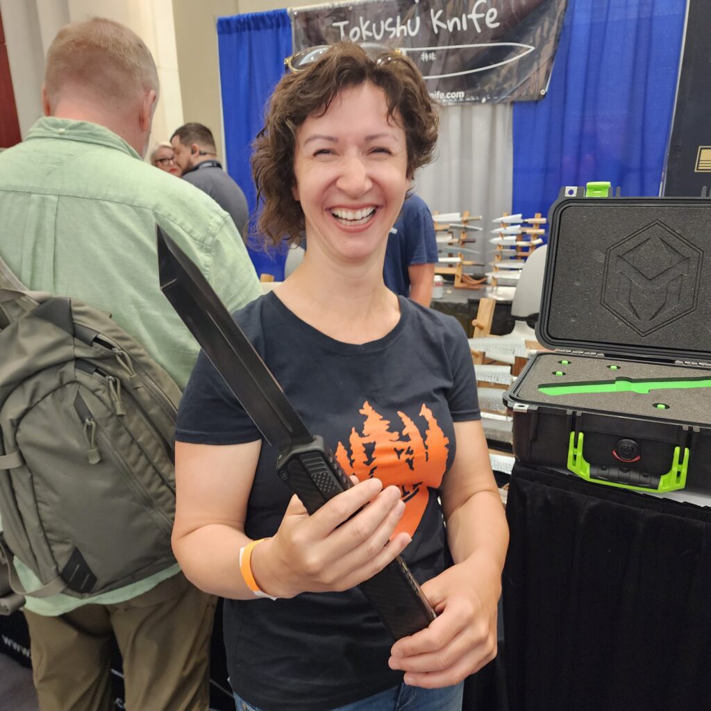 The Blade Show knives for sale Erin | Tsa Knives at Blade Show Atlanta.