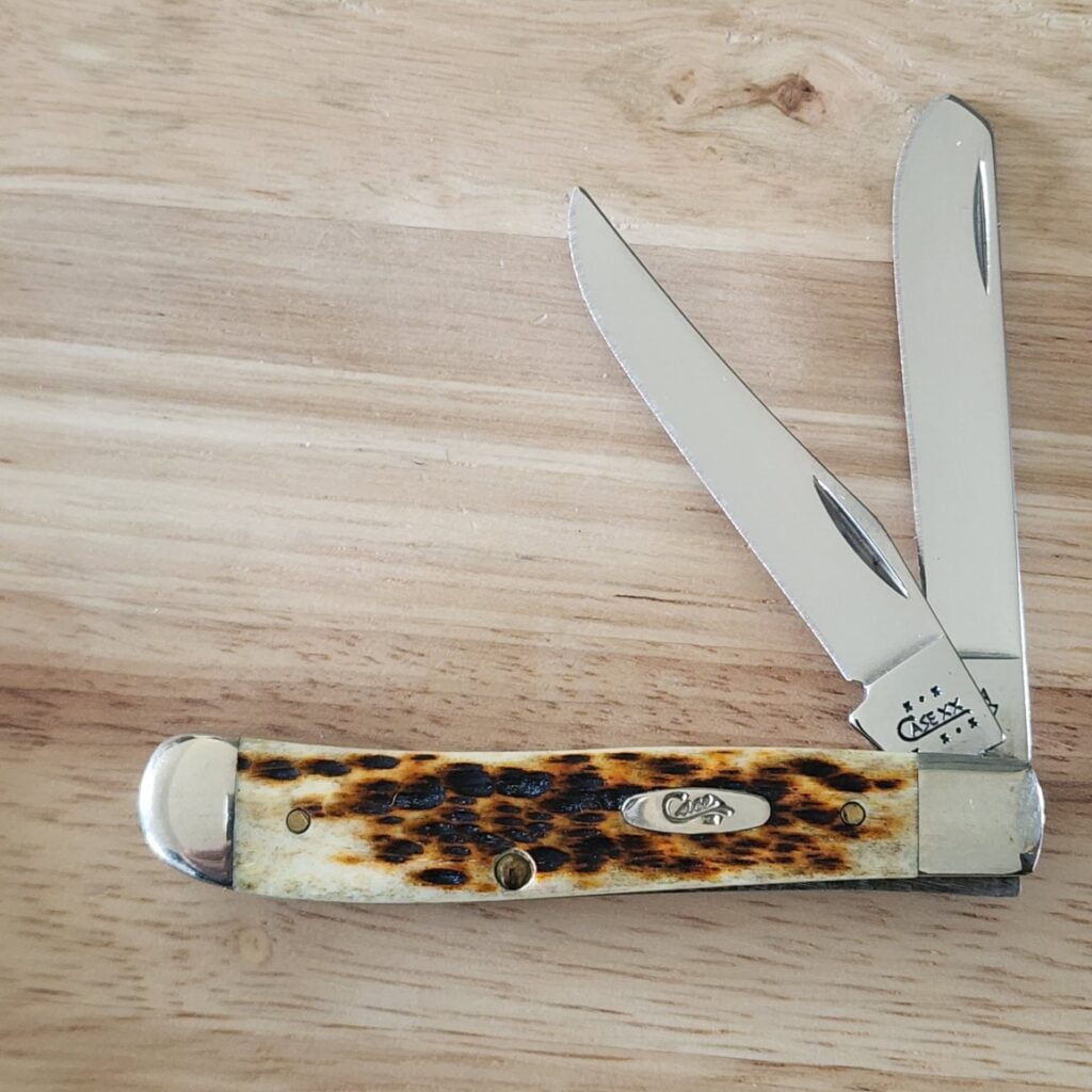 Daniels/GEC/collection Tuesday 6pm cst Release Schedule Starting 4/23/2024 knives for sale Case USA 2022 Pocket Warn Trapper Antique Bone 6207 SS knives for sale