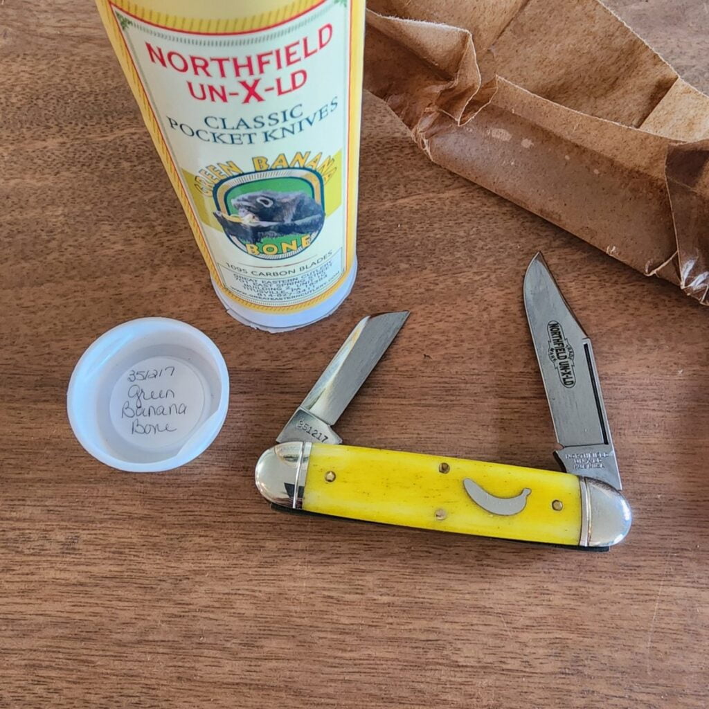 Great Eastern Cutlery Rendezvous. knives for sale Great Eastern Cutlery Green Banana Bone # 351217 knives for sale