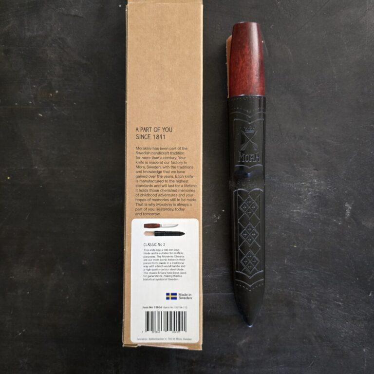 Mora Kniv Classic #2 Swedish Knife in Birch Wood and Carbon Steel
