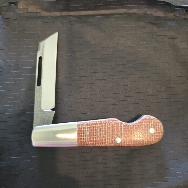K'Roo Custom Easy Open Sheep Foot in Brown Burlap Micarta Created by W. O'Kelly (very gently used)