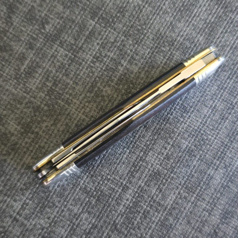 Great Eastern Cutlery # 331313 W African Black Wood SN02