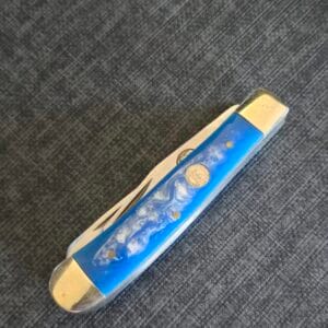 Frost Cutlery Trapper in Blue Synthetic Swirl