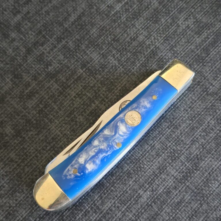 Frost Cutlery Trapper in Blue Synthetic Swirl