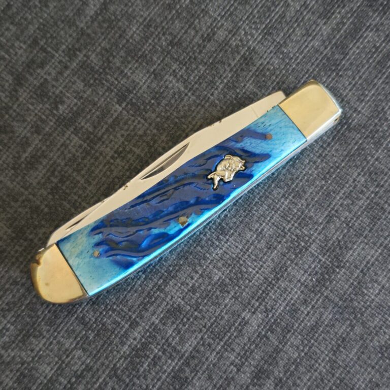 Frost Cutlery Trapper in Blue Jigged Bone