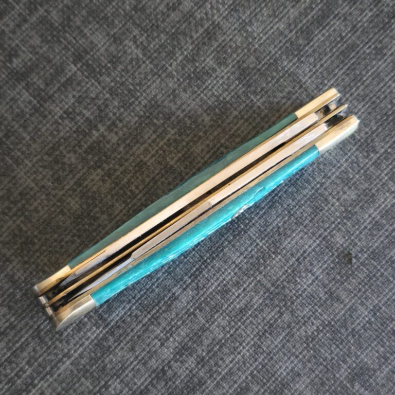 Frost Cutlery Trapper in Blue Jigged Bone