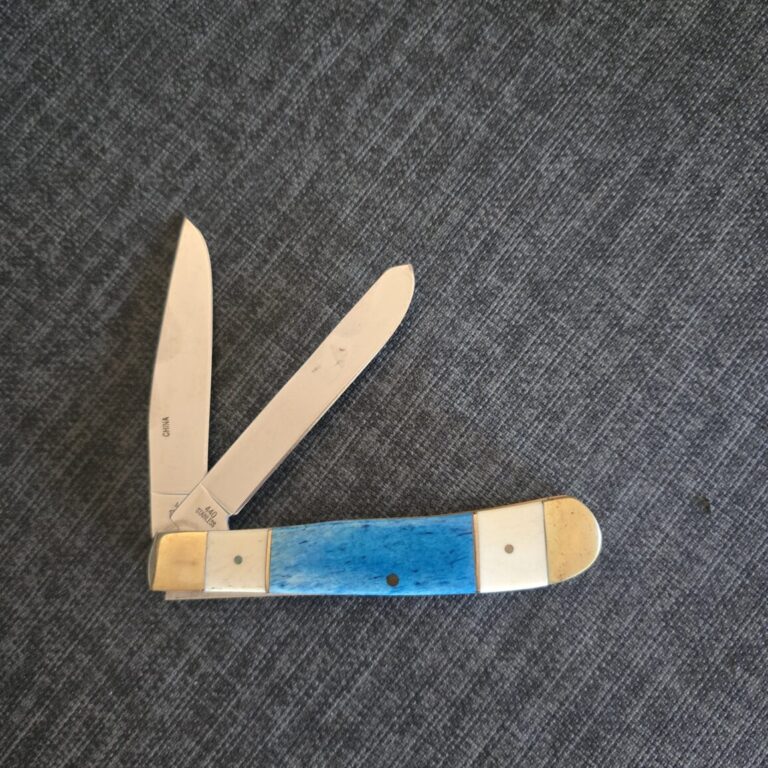Frost Cutlery Trapper in Blue Bone
