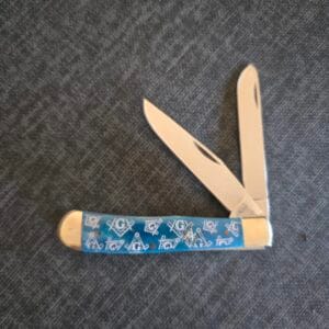 Frost Cutlery Trapper in Blue Bone