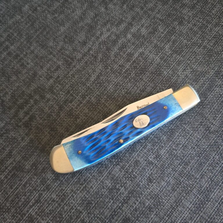Frost Cutlery Trapper in Blue Bone