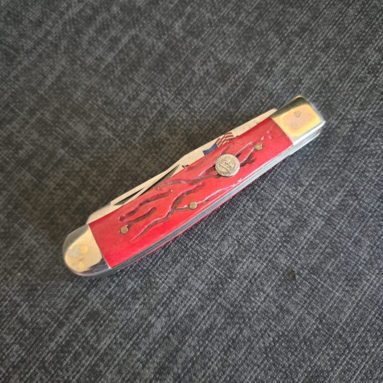 Frost Cutlery Trapper in Red Bone