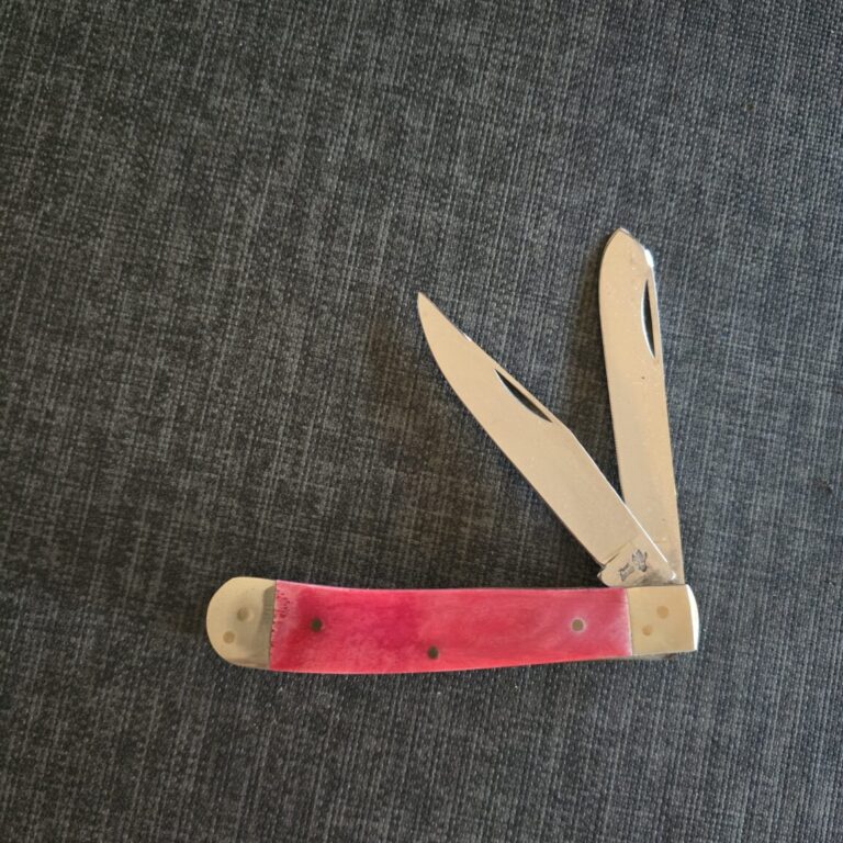 Frost Cutlery Trapper in Red Bone