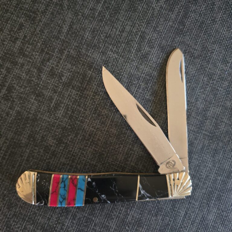 Frost Cutlery Trapper in Stone