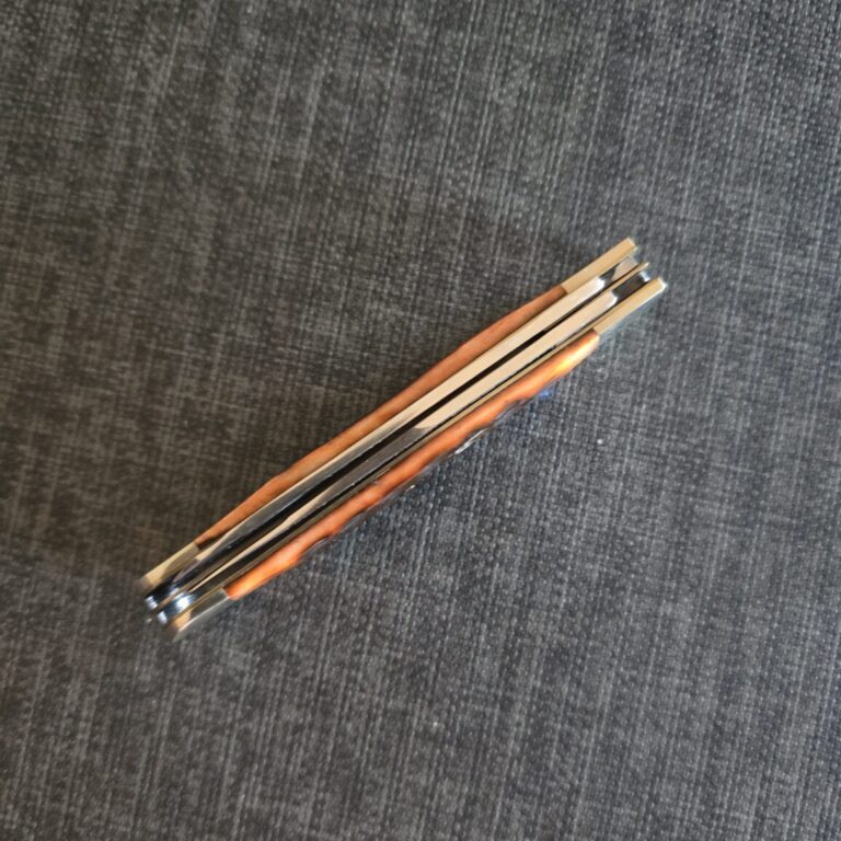 Frost Cutlery Trapper in Brown Bone