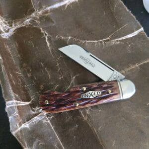 Great Eastern Cutlery #253115 EO Antique Amber Jigged Bone