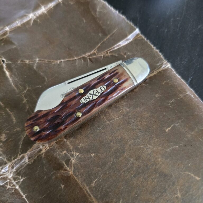 Great Eastern Cutlery #253115 EO Antique Amber Jigged Bone