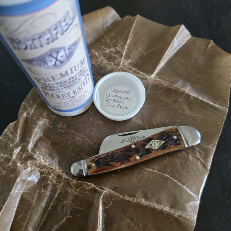 Great Eastern Cutlery #383215 Antique Amber Pick Bone