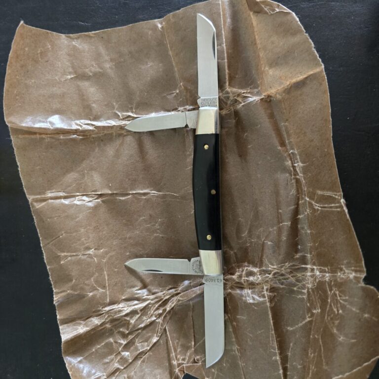 Great Eastern Cutlery #613409 Black Micarta SN3