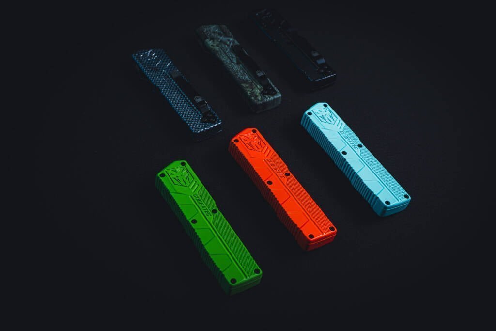 COBRA TEC: TACTICAL KNIVES WITH A BITE knives for sale COBRA TEC: TACTICAL KNIVES WITH A BITE knives for sale