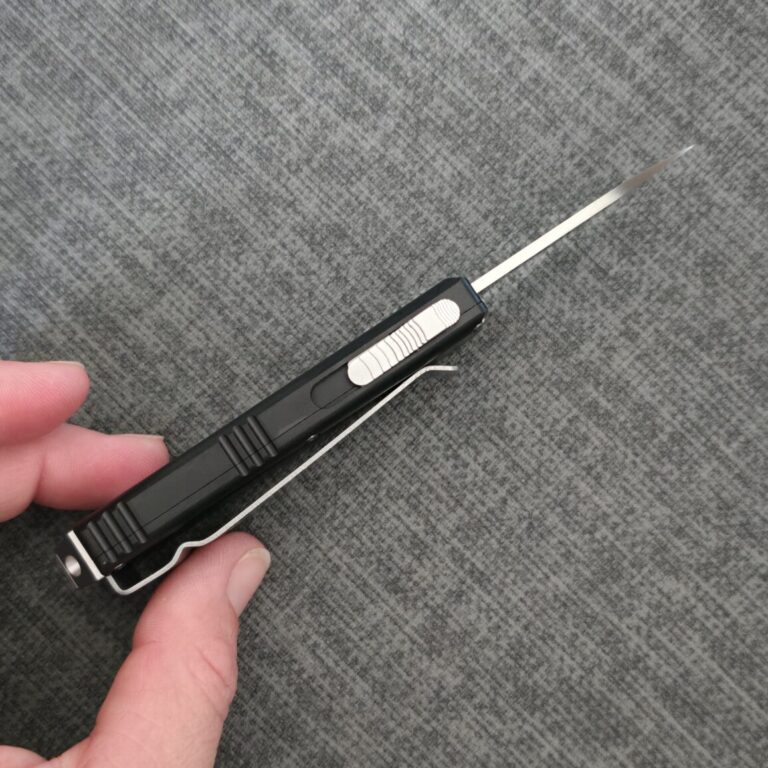 CobraTec Knives OTF Money Clip