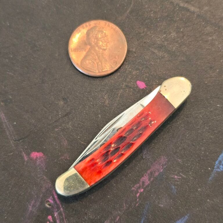 Rough Rider Tiny Red Jigged Bone Folder