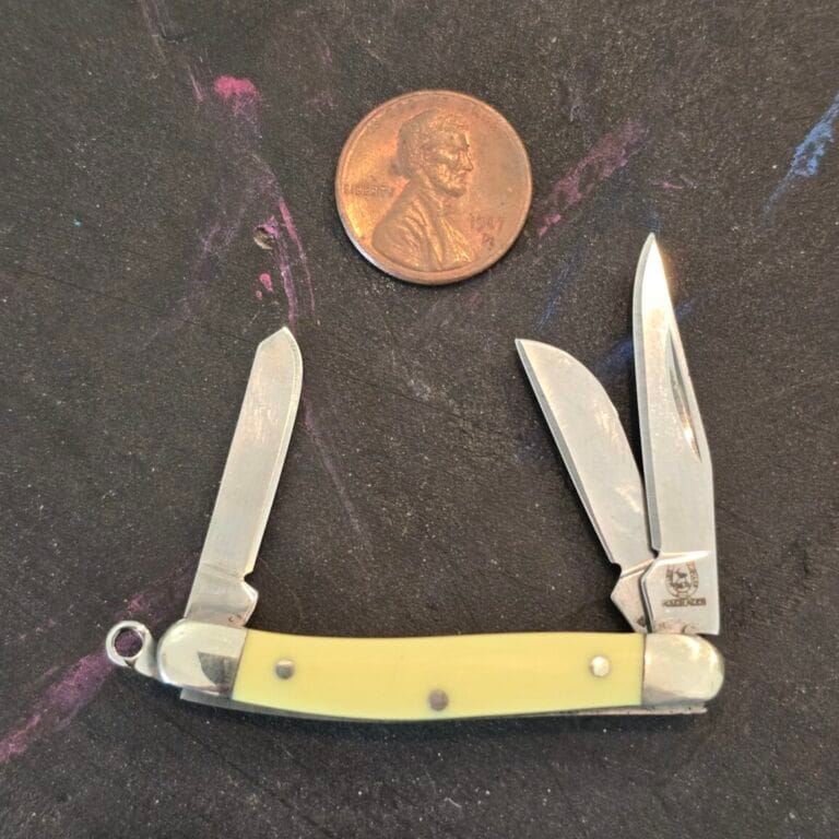 Rough Rider Tiny Yellow Stockman Folder