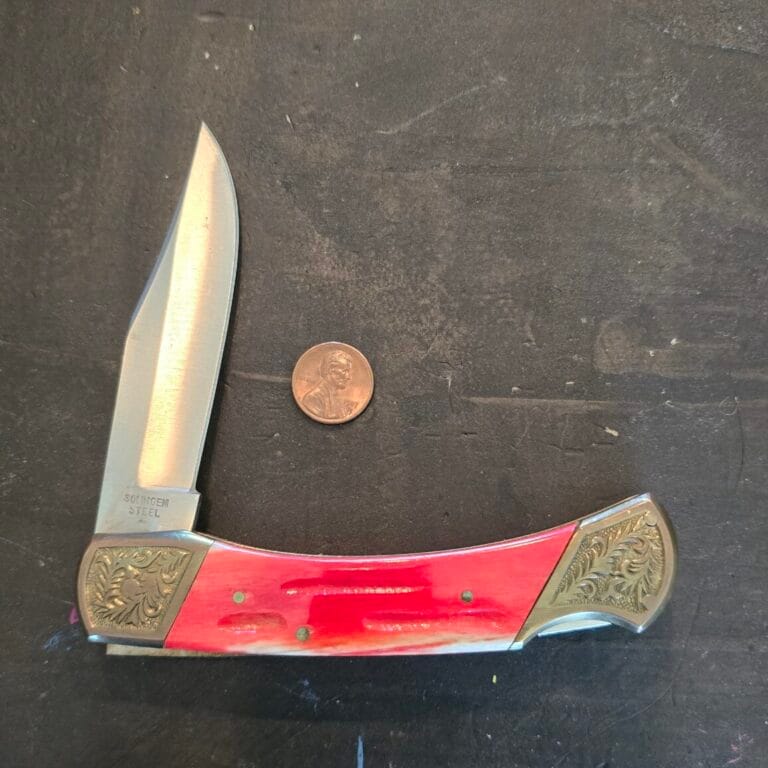 Frost Cutlery Jumbo Lockback Knife in Red Jigged Bone