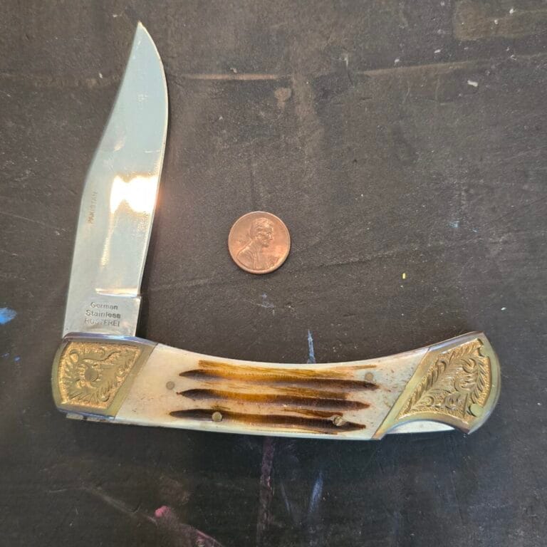 Frost Cutlery Jumbo Lockback Knife in Brown Jigged Bone