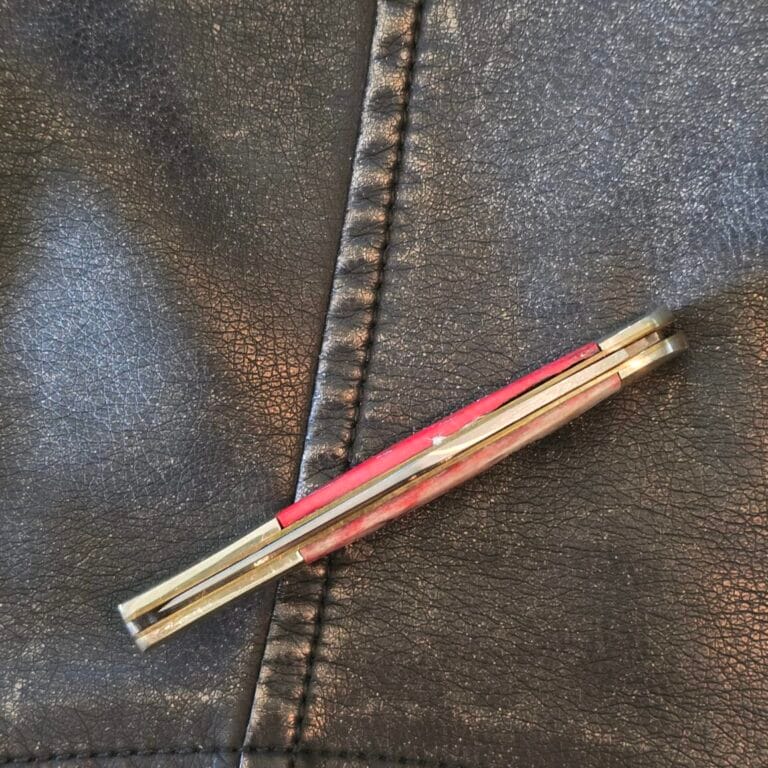 Frost Cutlery Medium Toothpick Red Jigged Bone