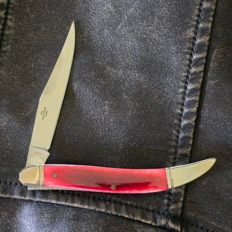 Rough Rider Large Toothpick in Smooth Red Bone