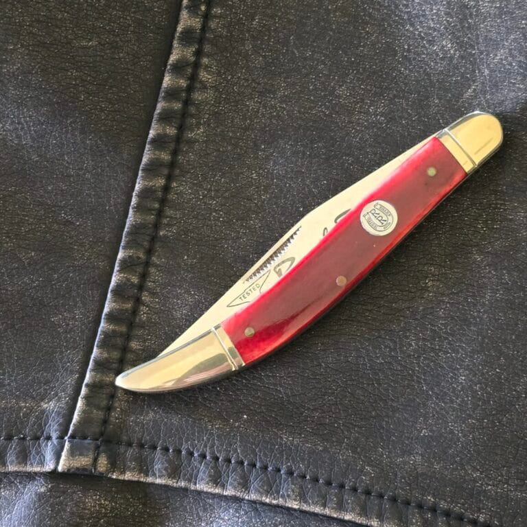 Rough Rider Large Toothpick in Smooth Red Bone