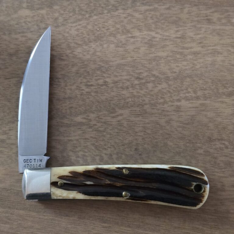 Great Eastern Cutlery #470114 Stag Cut Bone 1 of only 100 made! (see pictures for age related patina)