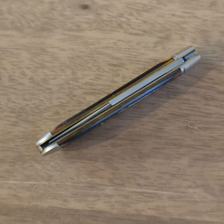 Great Eastern Cutlery #141118 Antique Yellow Saw Cut Bone