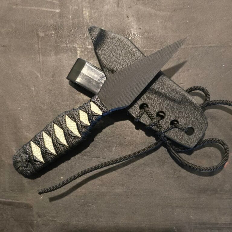 Revenant Corps G10 Small Shanghai Black on Black w/ Belt Clip Sheath and White Stingray
