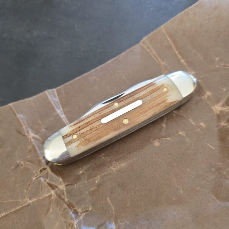 Great Eastern Cutlery #351225 Cowhide Jigged Bone