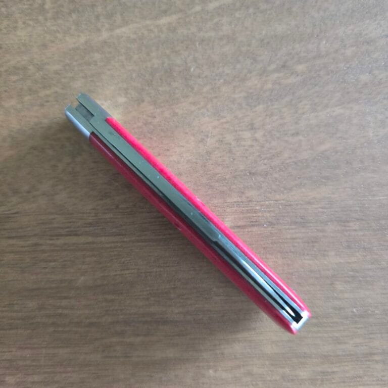 Great Eastern Cutlery #152125 STL Red Linen Micarta